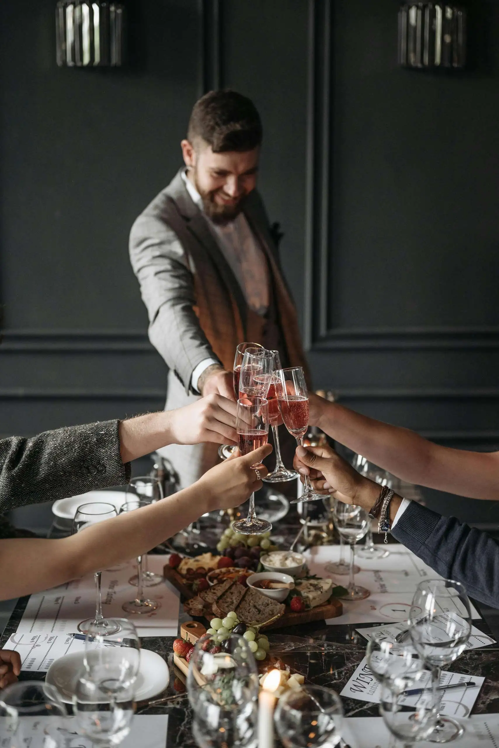 How to Choose the Right Wine Glass for Every Style